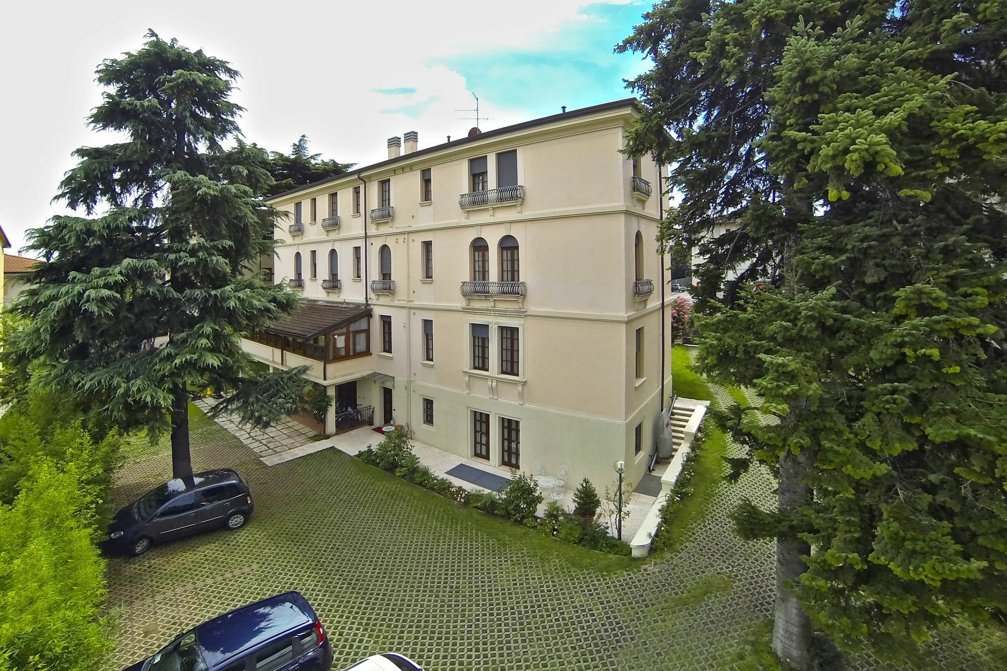 Residence Villa Mainard Werona Zewnętrze zdjęcie